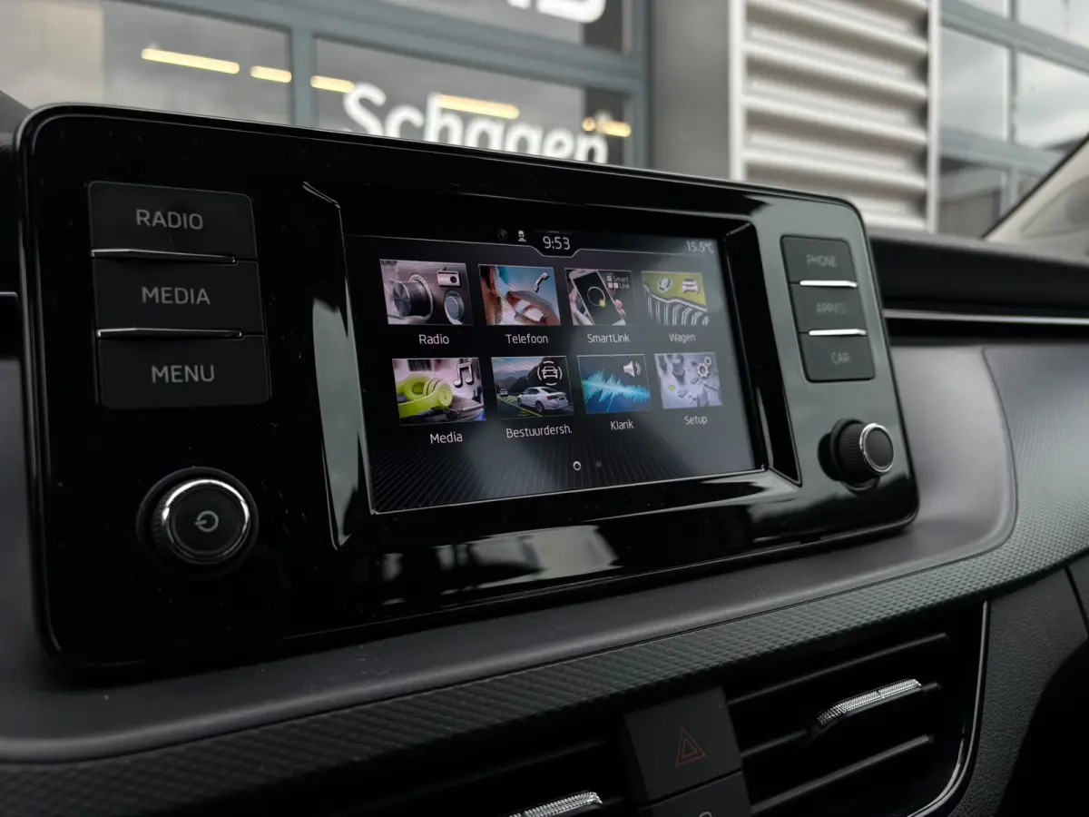 1.0 TSI 110 pk Ambition | Apple Carplay | Cruise control | Lane Assist |