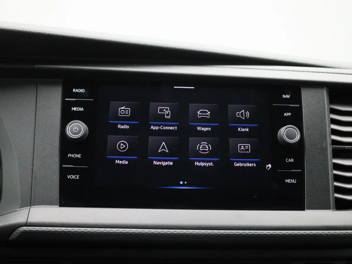 2.0 TDI L2H1 4Motion 150PK | Automaat | Multifunctioneel Stuurwiel | Parkeersensoren Voor + Achter | Navigatie | Achteruitrijcamera | Airco | Adaptive Cruise Controle | Lane Assist |