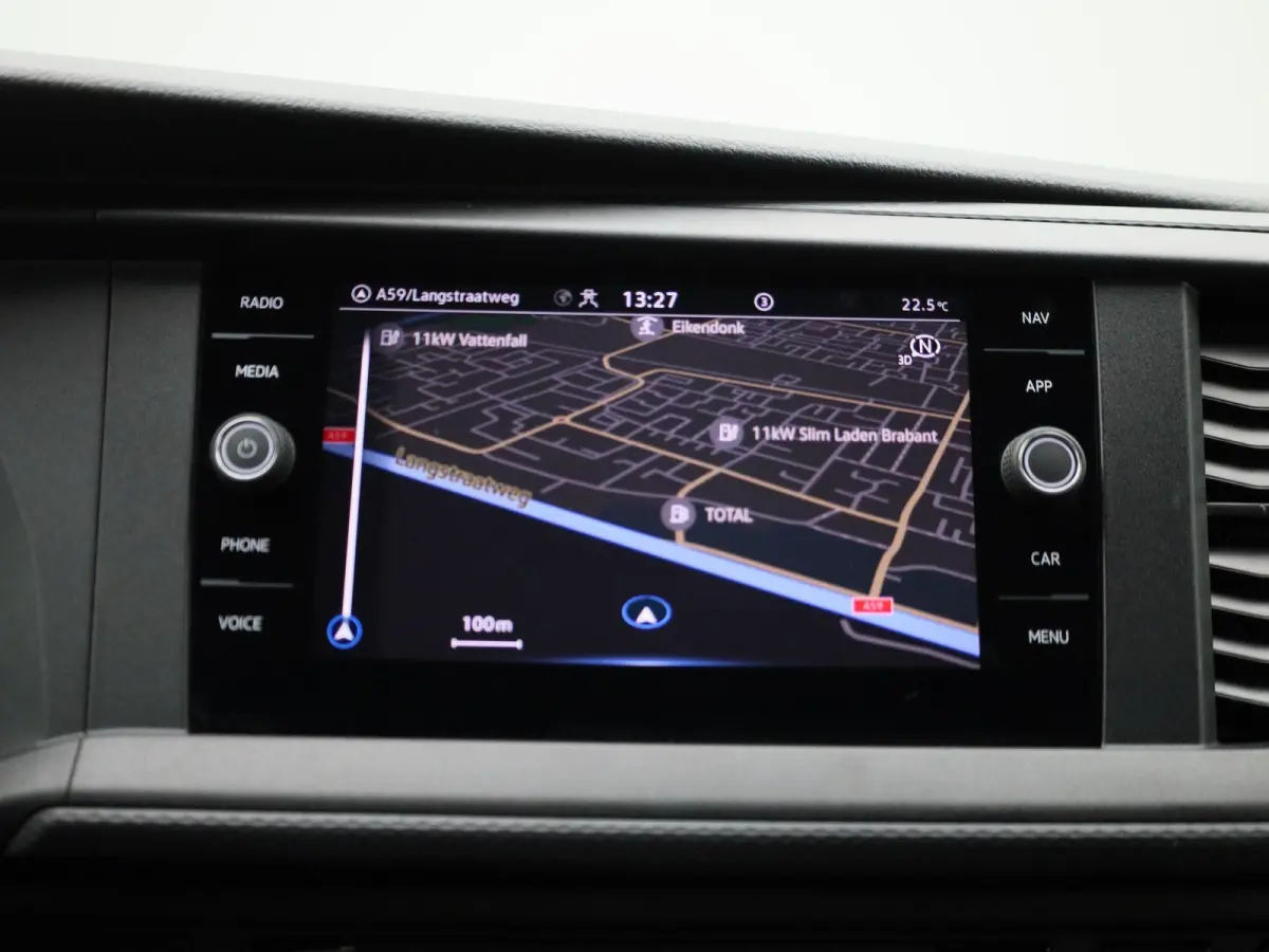 2.0 TDI L2H1 4Motion 150PK | Automaat | Multifunctioneel Stuurwiel | Parkeersensoren Voor + Achter | Navigatie | Achteruitrijcamera | Airco | Adaptive Cruise Controle | Lane Assist |