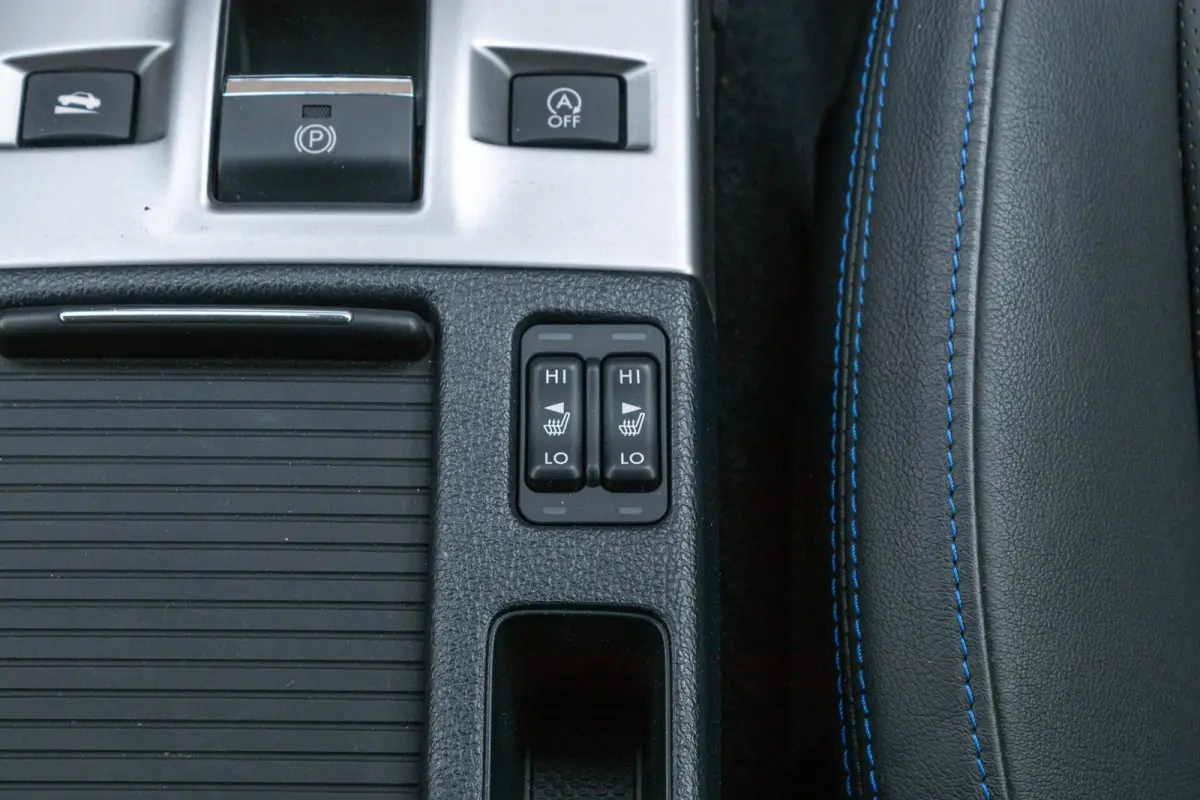 1.6 GT-S Premium | Navigatie | Lederen bekleding | Cruise control |