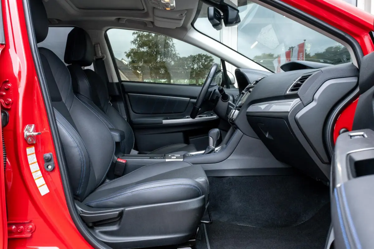 1.6 GT-S Premium | Navigatie | Lederen bekleding | Cruise control |