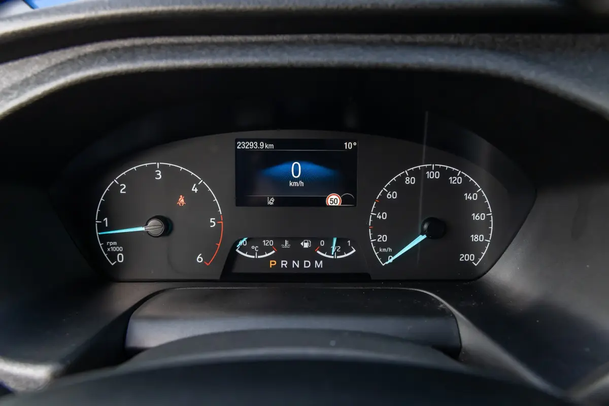 300 2.0 TDCI L2H1DC Trend | Cruise control adaptief | Camera | Apple Carplay/Android Auto | Navi | Dealer OH! | Achteruitrijcamera | Apple Carplay/Android Auto|telefoonintegratie premium | C
