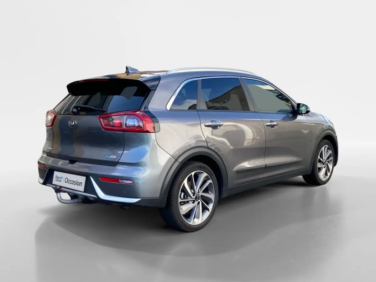 1.6 GDi Hybrid ExecutiveLine | Climate control | Leder | Navigatie | Trekhaak | LM-velgen | Elek. stoel(en) met memory | Stoel + stuurverwarming |