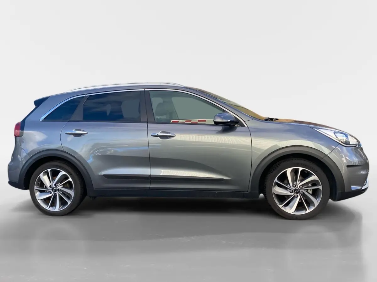 1.6 GDi Hybrid ExecutiveLine | Climate control | Leder | Navigatie | Trekhaak | LM-velgen | Elek. stoel(en) met memory | Stoel + stuurverwarming |