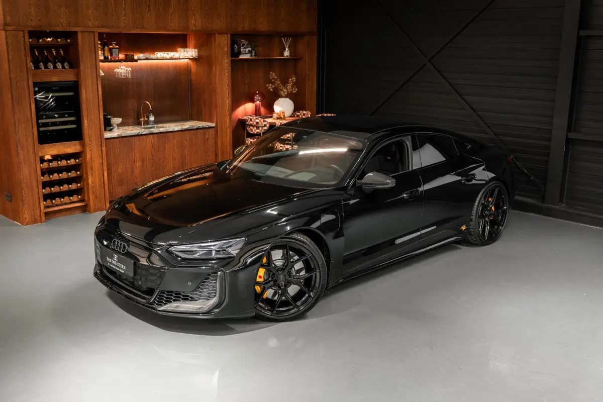 RS e-tron GT Performance BTW | Active Suspension | Boost 925PK | Stoelventilatie en massage | Pano