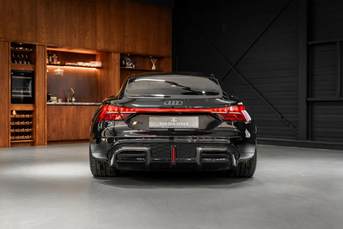 RS e-tron GT Performance BTW | Active Suspension | Boost 925PK | Stoelventilatie en massage | Pano