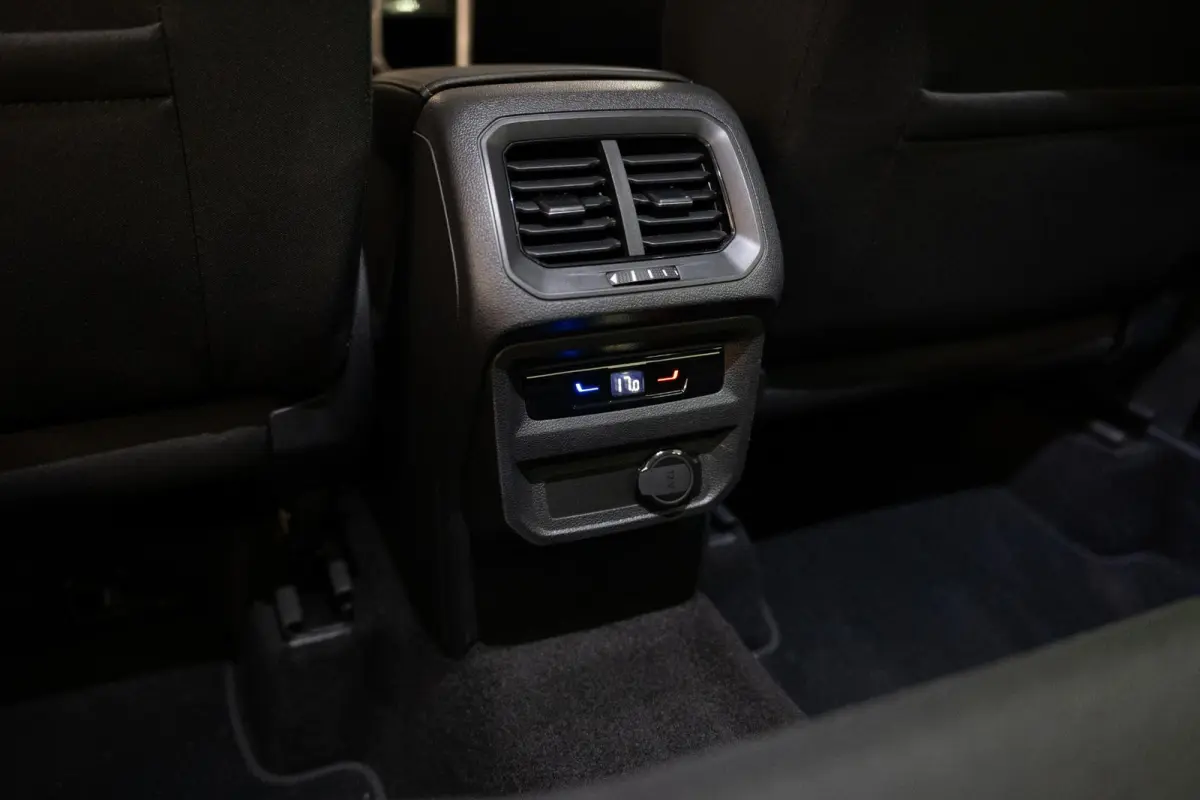 2.0 TSI 4Motion | Stoel/Stuurverwarming | 22Inch | Apple Carplay