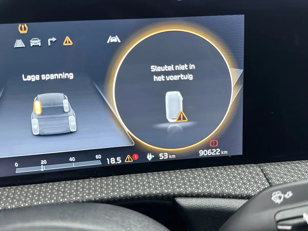 Plus 77.4 kWh | 19" Allseason | Trekhaak | Geventileerd Leder | Meridian Audio | Adaptieve Cruise | BLIS | Parkeercamera | Warmtepomp
