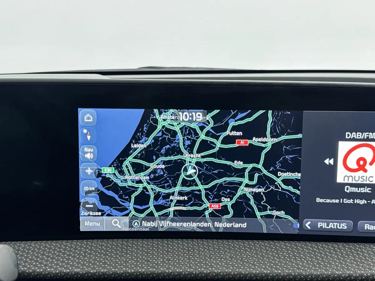 Plus 77.4 kWh | 19" Allseason | Trekhaak | Geventileerd Leder | Meridian Audio | Adaptieve Cruise | BLIS | Parkeercamera | Warmtepomp