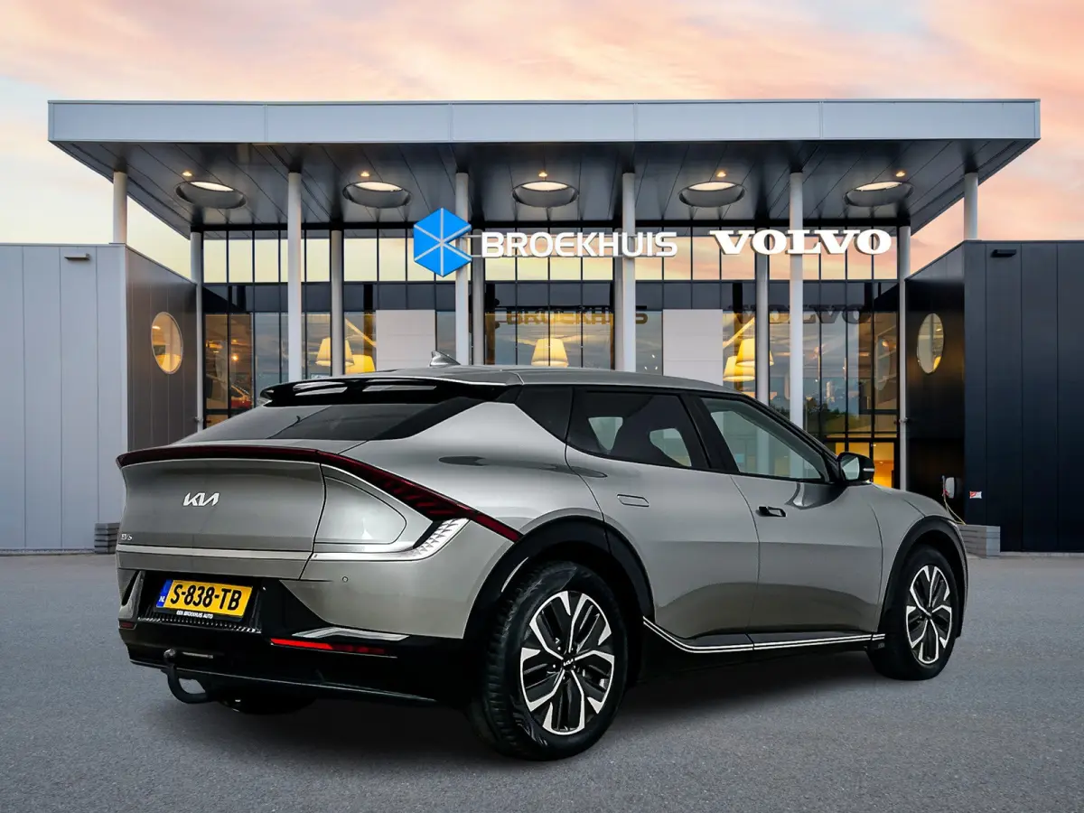 Plus 77.4 kWh | 19" Allseason | Trekhaak | Geventileerd Leder | Meridian Audio | Adaptieve Cruise | BLIS | Parkeercamera | Warmtepomp
