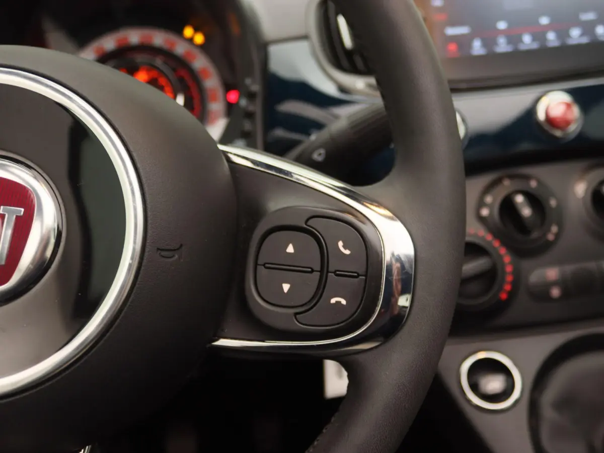 1.0 Hybrid Dolcevita | Apple Carplay/Android Auto | Airconditioning | Lichtmetalen Velgen |
