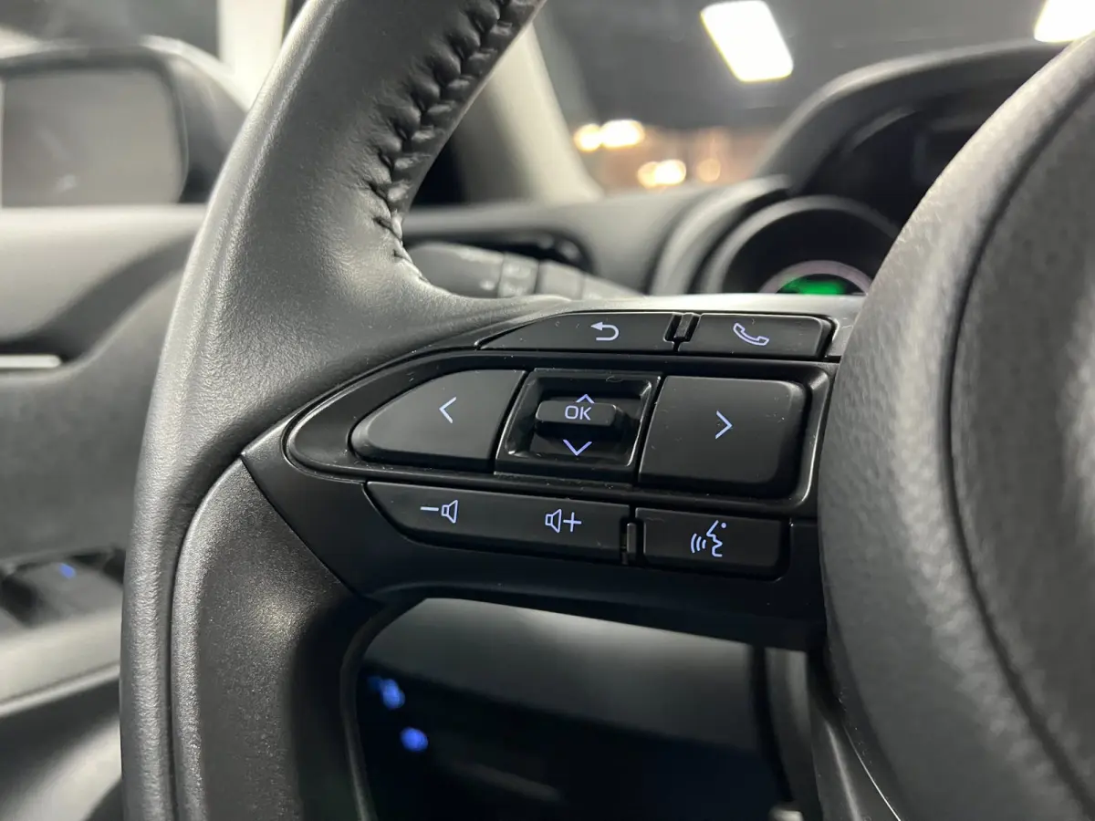 1.5 Hybrid Dynamic | Carplay | Cam | Keyless|