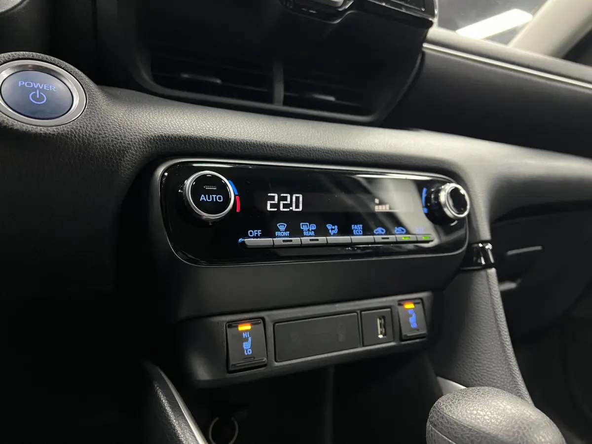 1.5 Hybrid Dynamic | Carplay | Cam | Keyless|