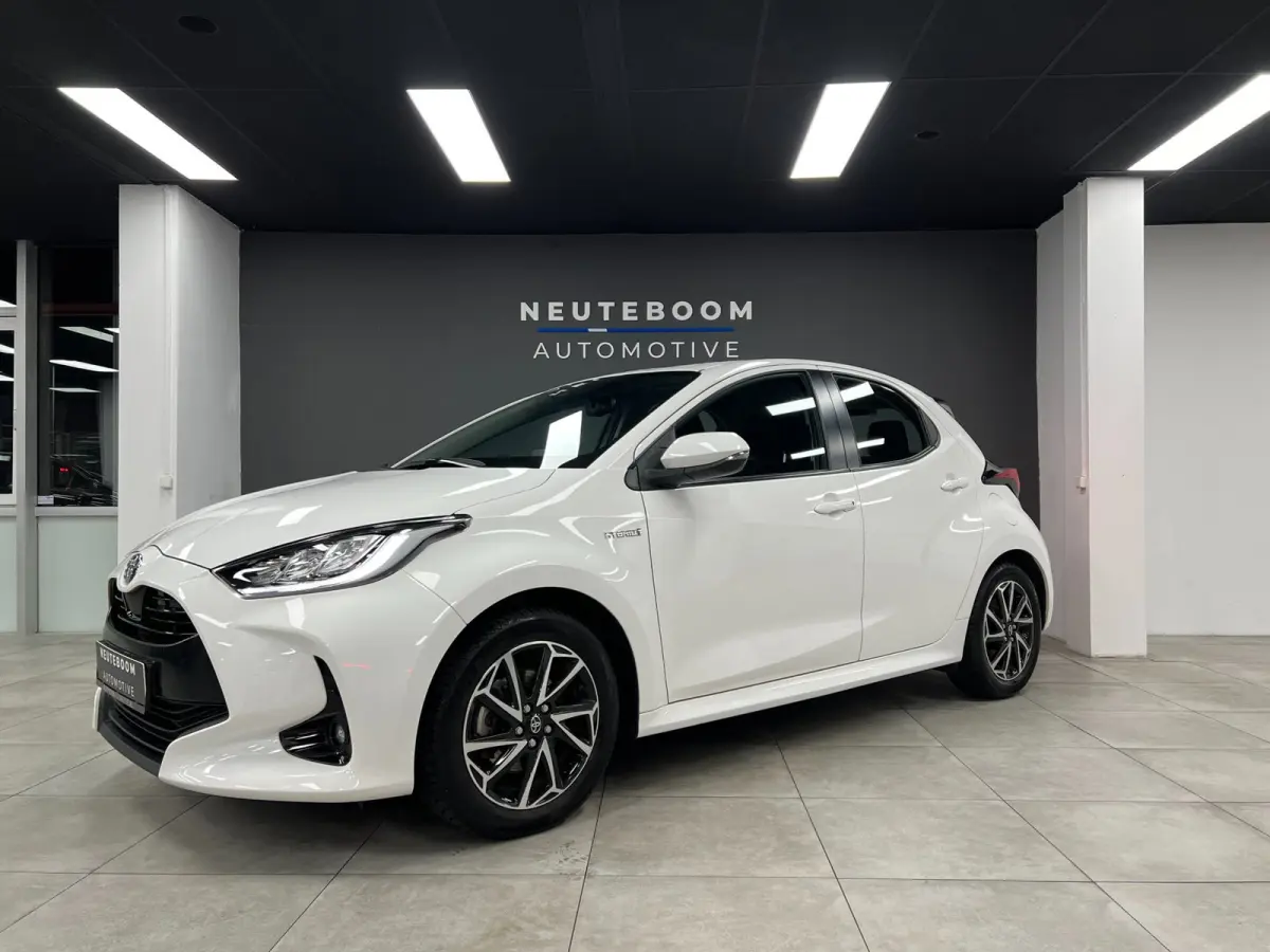 1.5 Hybrid Dynamic | Carplay | Cam | Keyless|