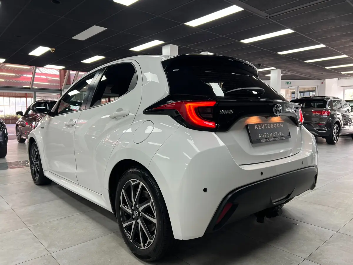 1.5 Hybrid Dynamic | Carplay | Cam | Keyless|