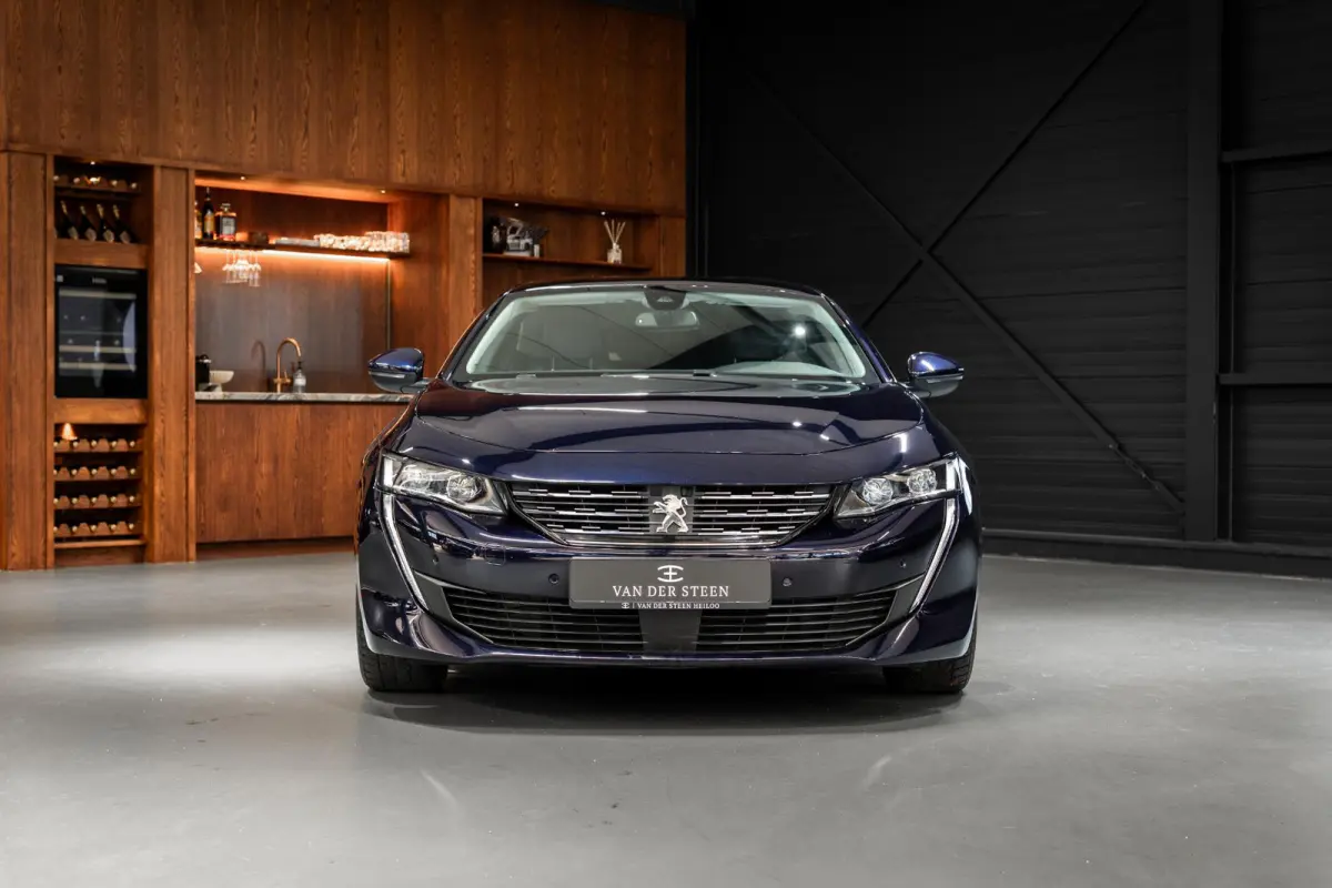 1.6 PureTech Blue Lease Allure