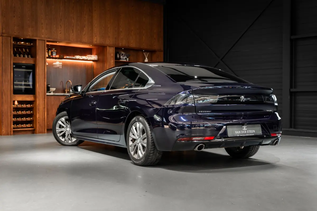 1.6 PureTech Blue Lease Allure