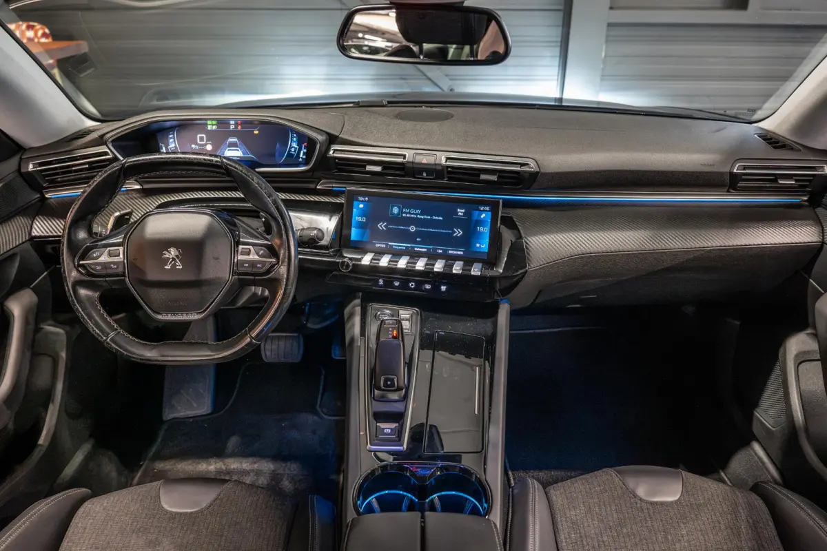 1.6 PureTech Blue Lease Allure
