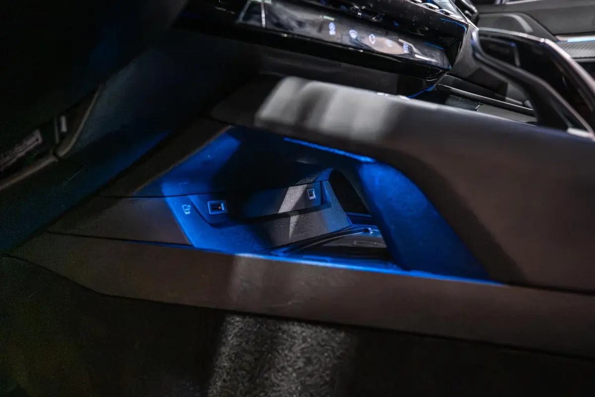 1.6 PureTech Blue Lease Allure