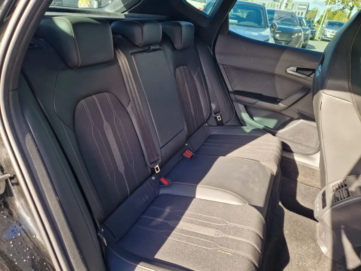 1.4 e-Hybrid VZ Performance 245PK