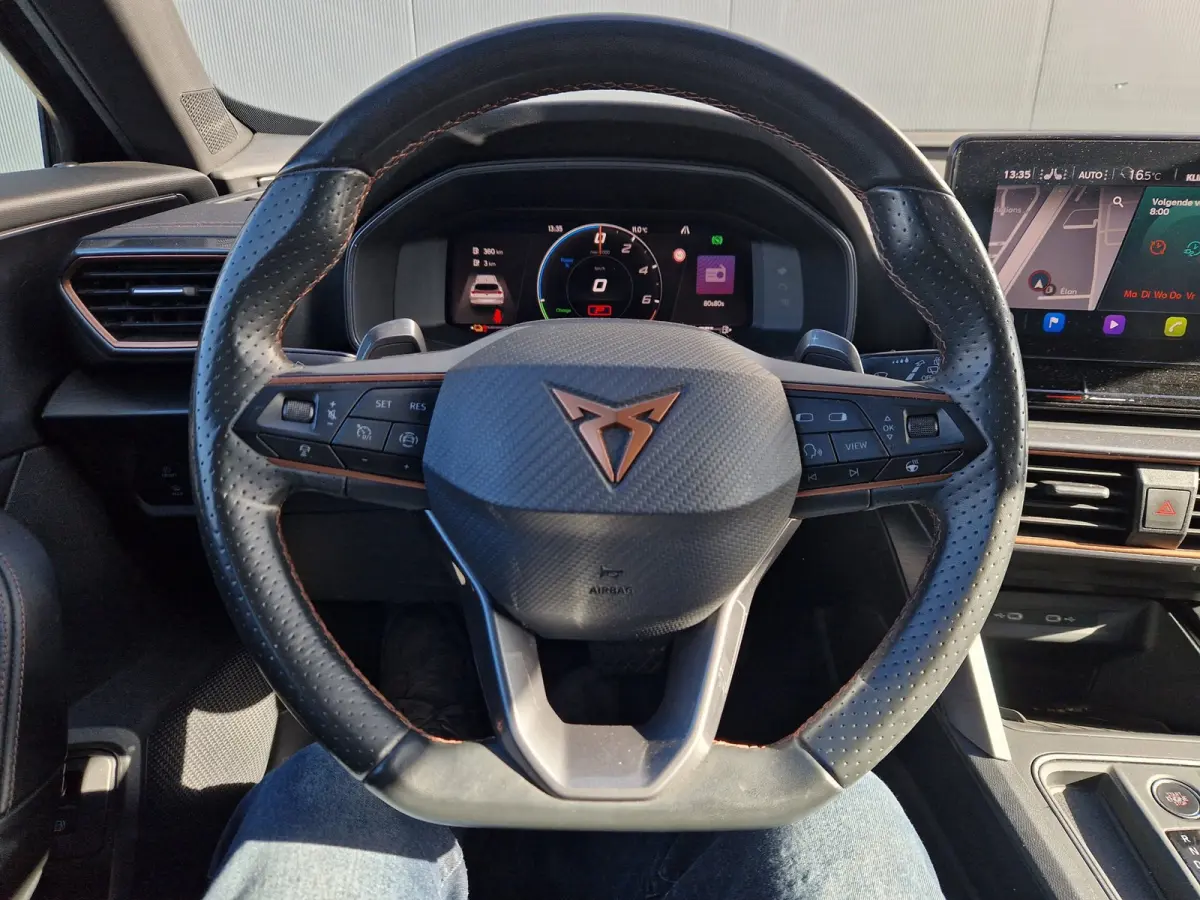 1.4 e-Hybrid VZ Performance 245PK