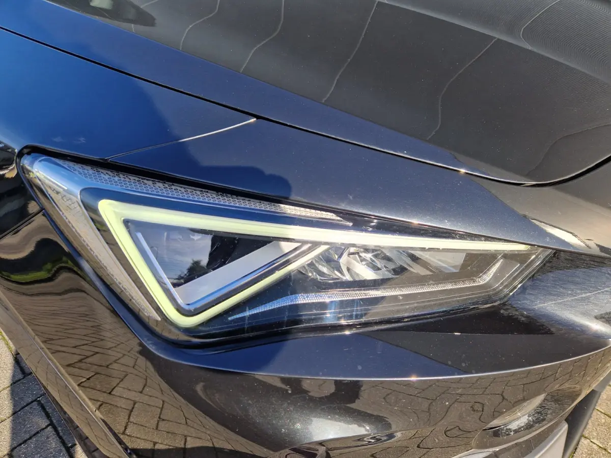 1.4 e-Hybrid VZ Performance 245PK