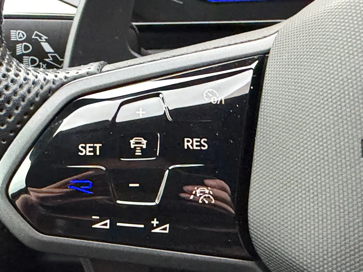 2.0 TSi 320 PK R 4Motion |Stoel/Stuurverwarming|Memory|Head UP |Harman/Kardon|Pano|Trekhaak