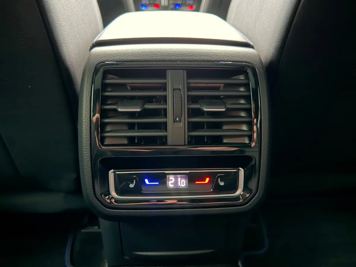 2.0 TSi 320 PK R 4Motion |Stoel/Stuurverwarming|Memory|Head UP |Harman/Kardon|Pano|Trekhaak