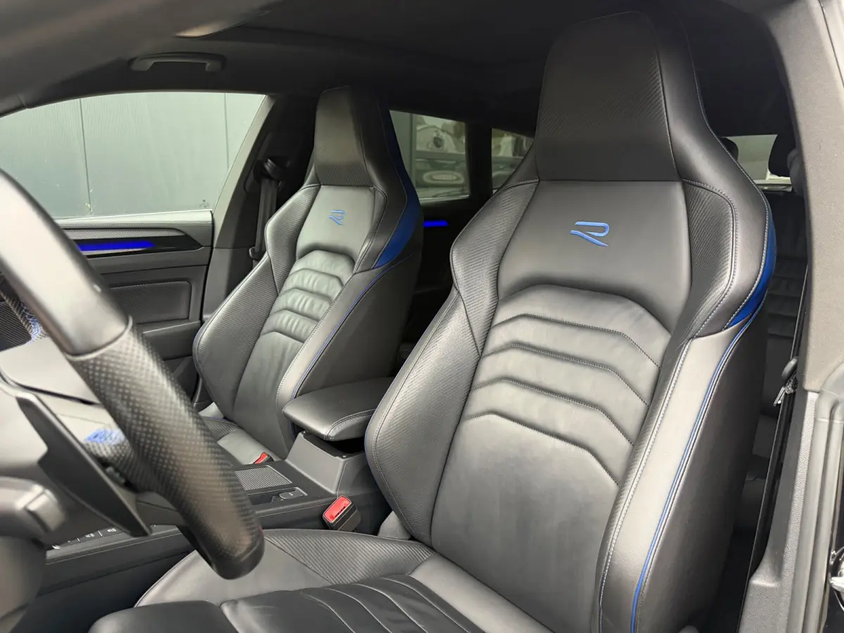 2.0 TSi 320 PK R 4Motion |Stoel/Stuurverwarming|Memory|Head UP |Harman/Kardon|Pano|Trekhaak