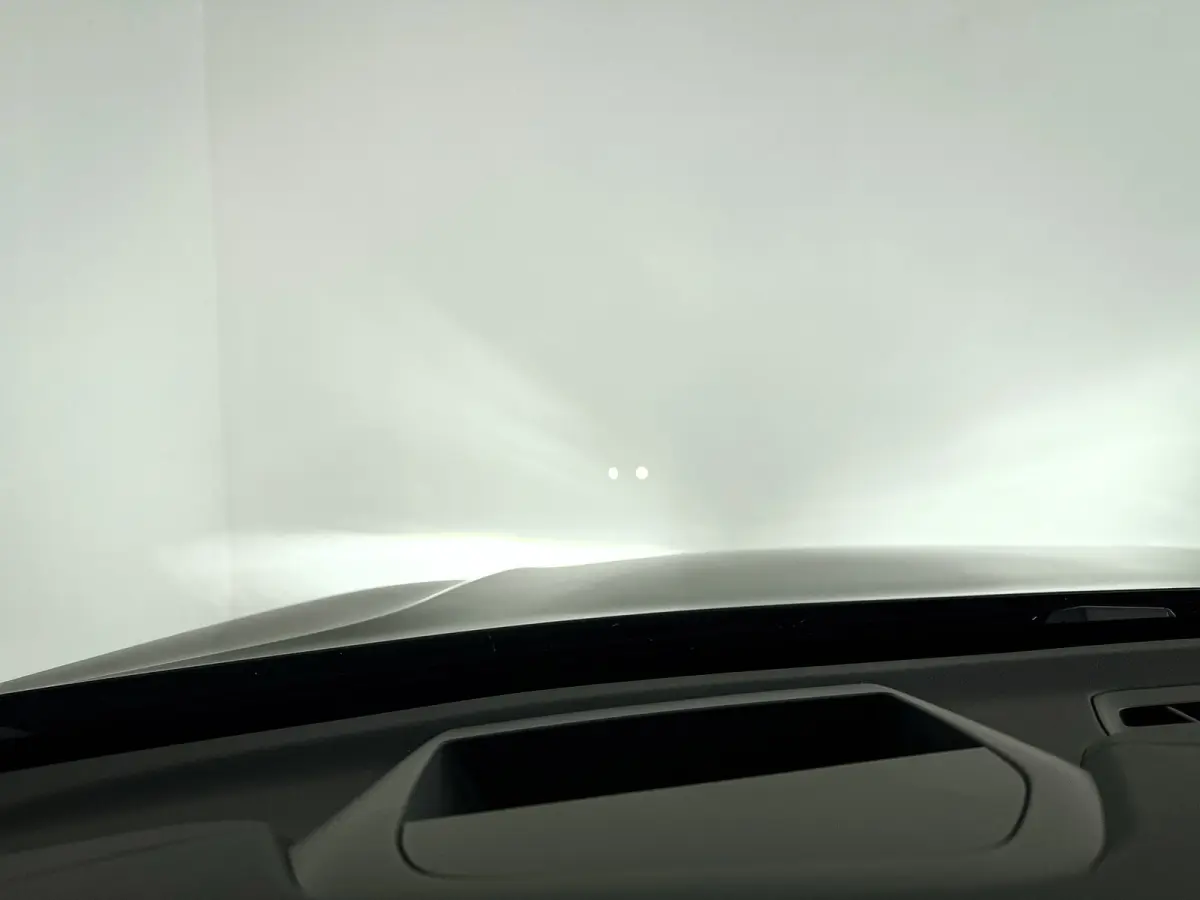 T6 Plug-in hybrid AWD Ultra Dark | Panoramadak | 360° camera | Head-up display | Luchtvering | Harman Kardon | Stoel- en stuurverwarming | Trekhaak
