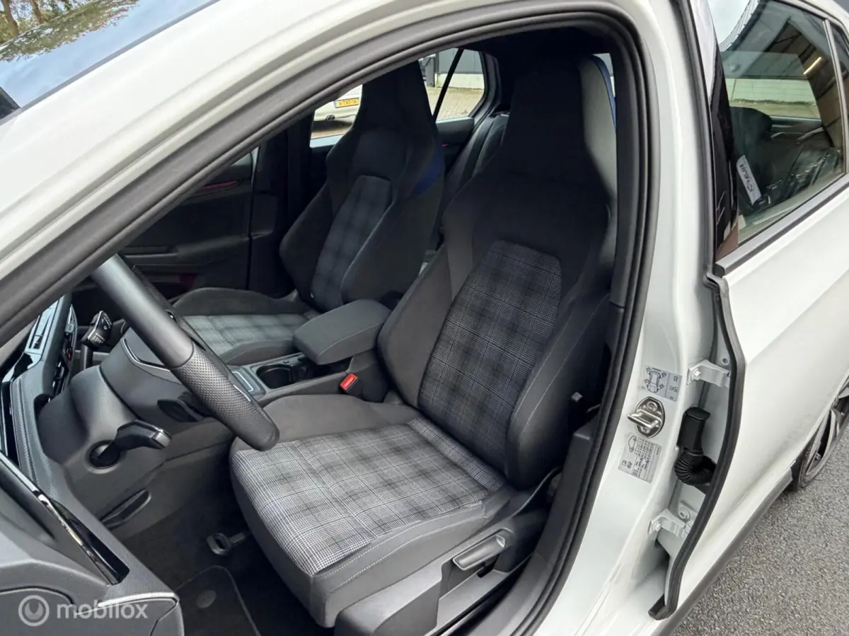 1.4 eHybrid GTE TOPSTAAT! 51.000KM! CLIMA*ADABCR*CARPLAY*18INCH*PDC*ACC