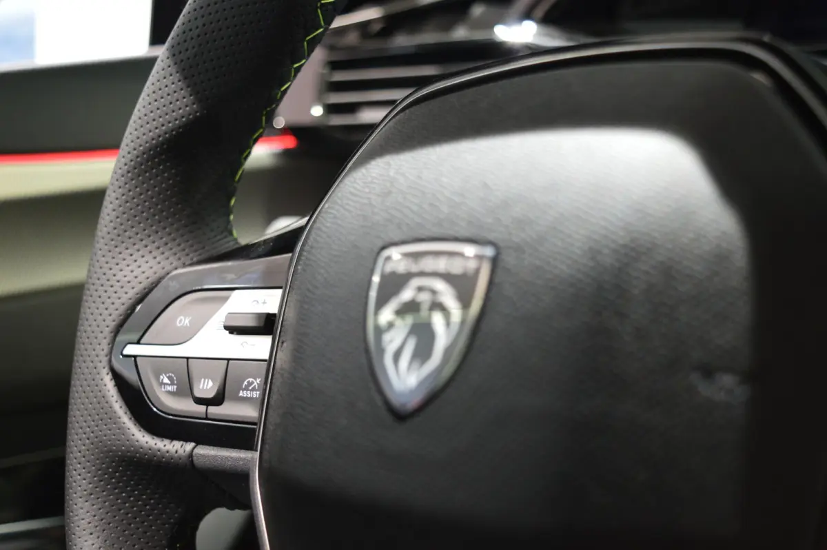1.6 Plug-In Hybrid 240 GT Exclusive - RIJDEN DIRECT UIT VOORRAAD - LEDER - FULL OPTIONS!