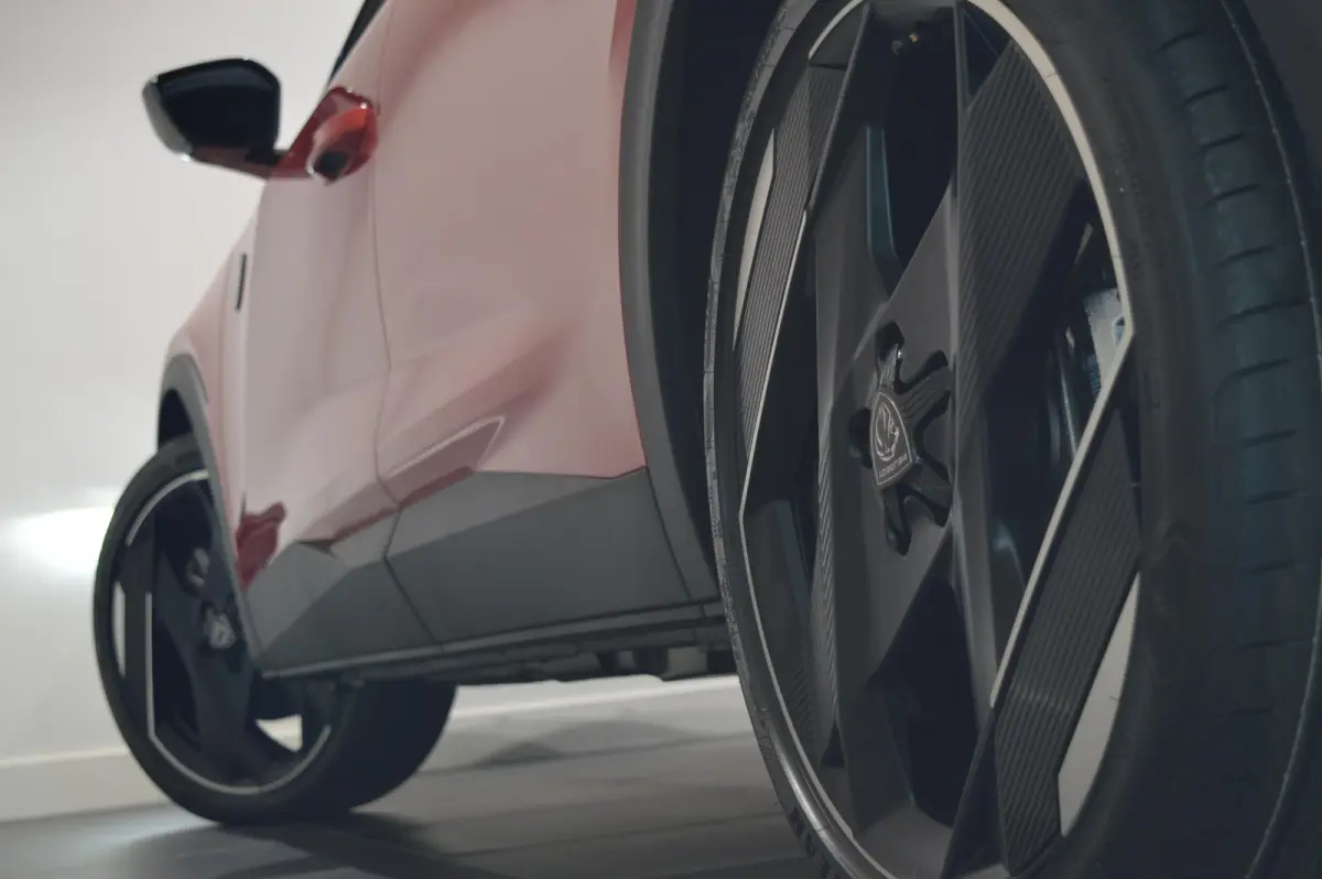 1.6 Plug-In Hybrid 240 GT Exclusive - RIJDEN DIRECT UIT VOORRAAD - LEDER - FULL OPTIONS!