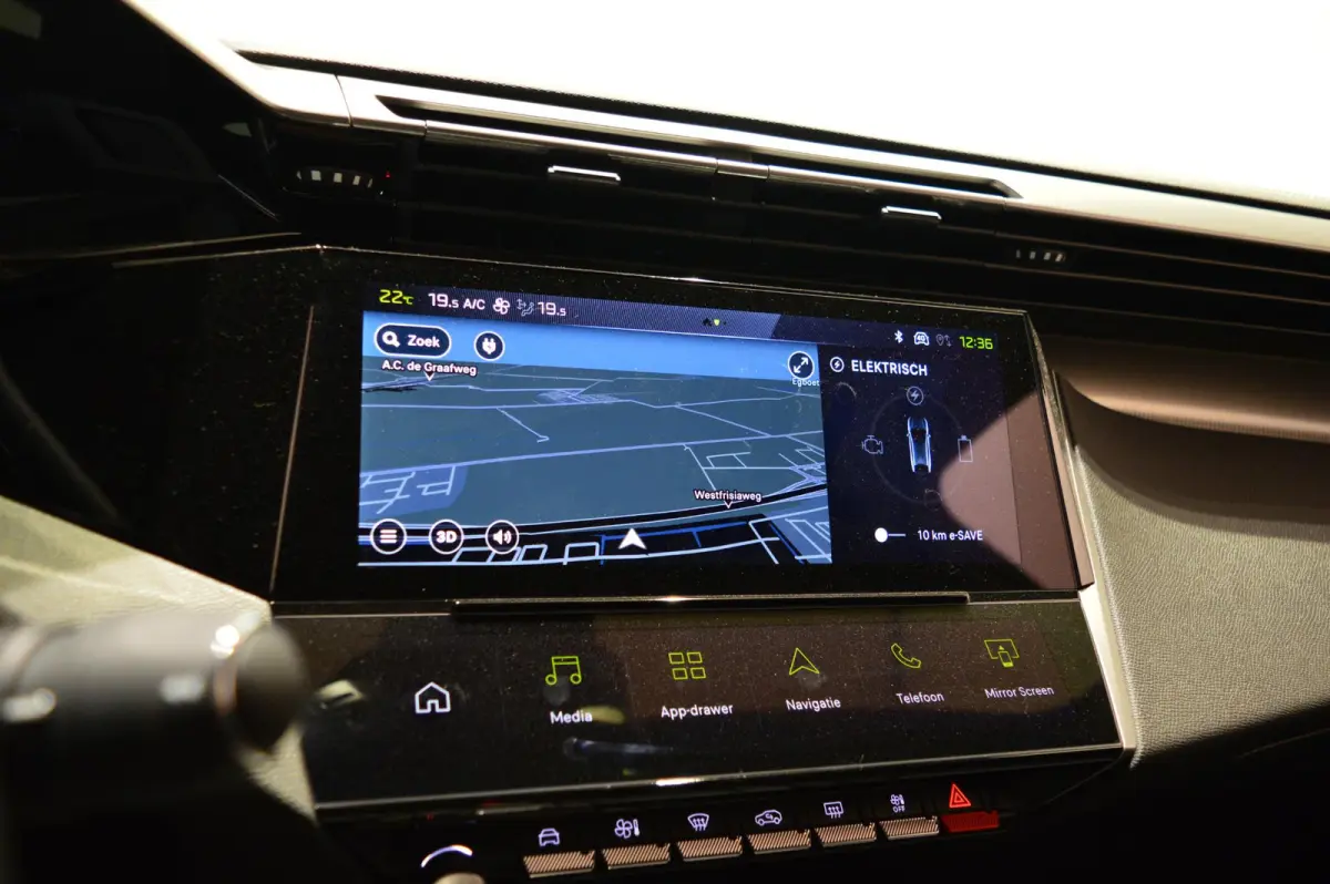 1.6 Plug-In Hybrid 240 GT Exclusive - RIJDEN DIRECT UIT VOORRAAD - LEDER - FULL OPTIONS!