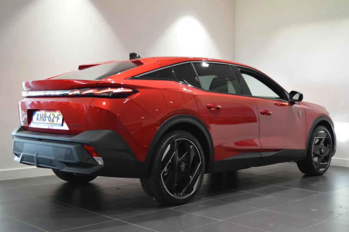 1.6 Plug-In Hybrid 240 GT Exclusive - RIJDEN DIRECT UIT VOORRAAD - LEDER - FULL OPTIONS!