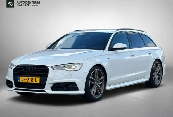2.0 TFSI quattro Adrenalin Sport(NL-auto, Goed OnderH, Navi, Camera, StoelV, PDC V+A, Climate Con, Etc)