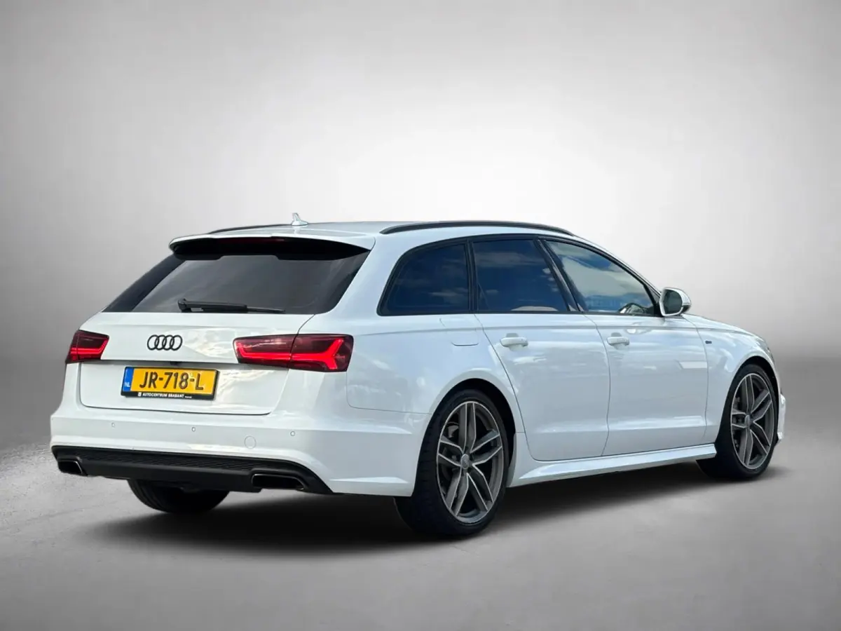 2.0 TFSI quattro Adrenalin Sport(NL-auto, Goed OnderH, Navi, Camera, StoelV, PDC V+A, Climate Con, Etc)
