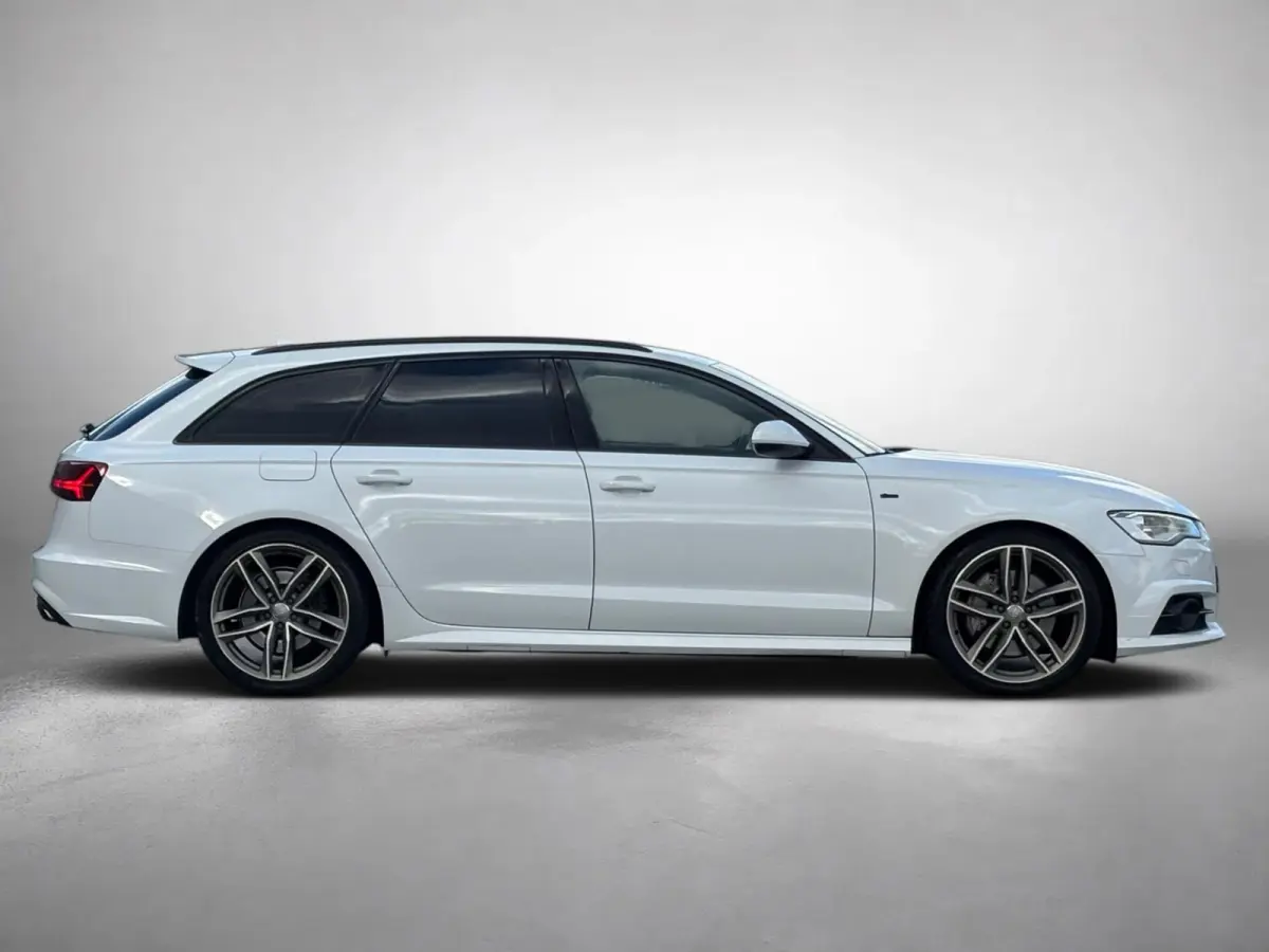 2.0 TFSI quattro Adrenalin Sport(NL-auto, Goed OnderH, Navi, Camera, StoelV, PDC V+A, Climate Con, Etc)