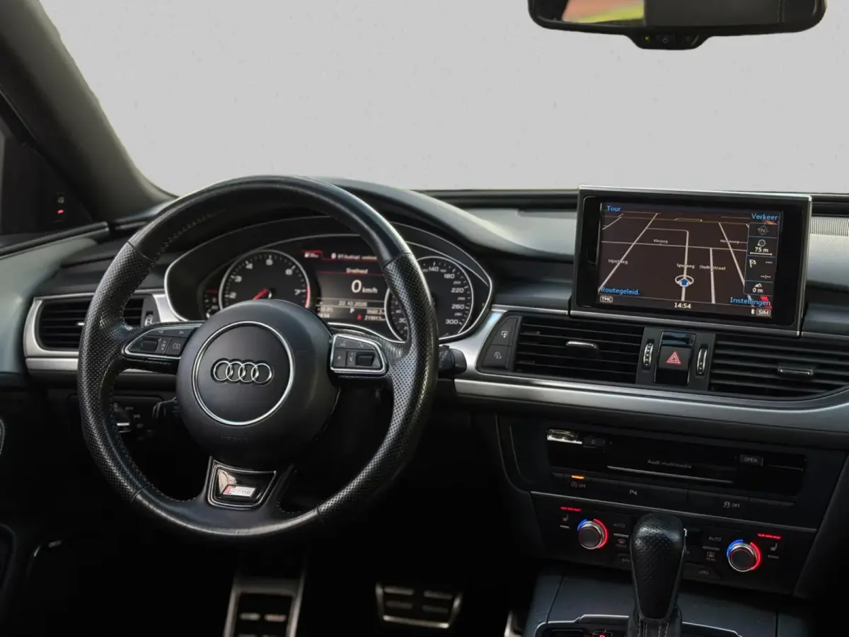 2.0 TFSI quattro Adrenalin Sport(NL-auto, Goed OnderH, Navi, Camera, StoelV, PDC V+A, Climate Con, Etc)