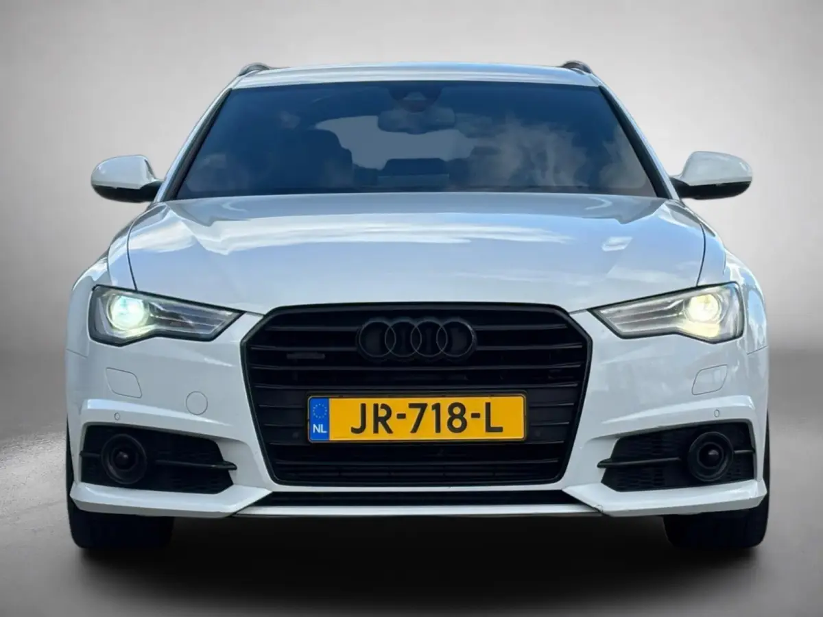 2.0 TFSI quattro Adrenalin Sport(NL-auto, Goed OnderH, Navi, Camera, StoelV, PDC V+A, Climate Con, Etc)