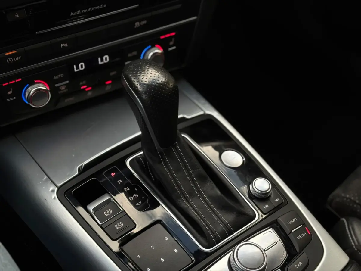 2.0 TFSI quattro Adrenalin Sport(NL-auto, Goed OnderH, Navi, Camera, StoelV, PDC V+A, Climate Con, Etc)