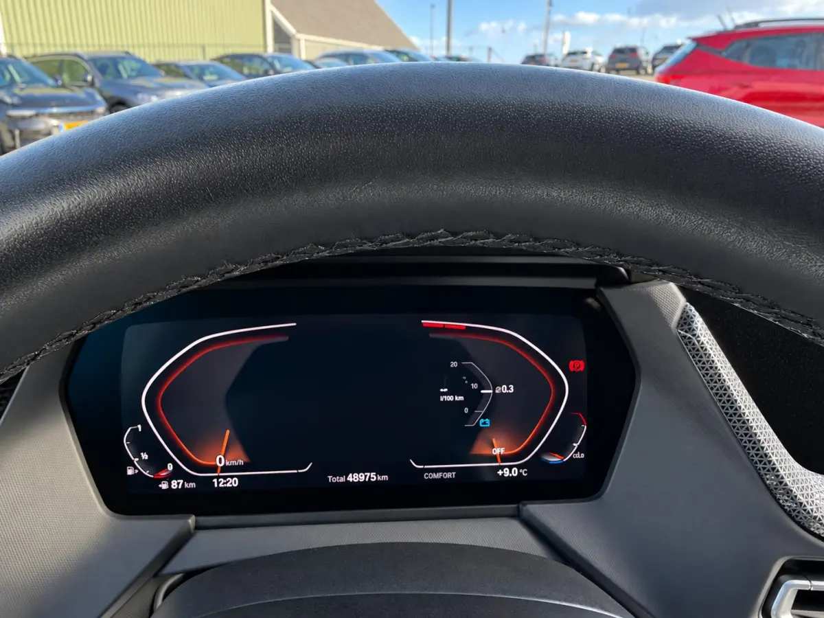 218i High Executive, M SPORT PAKKET | Apple Carplay/Android | Cruise control | Led | Climate contr. | Live Cockpit Plus