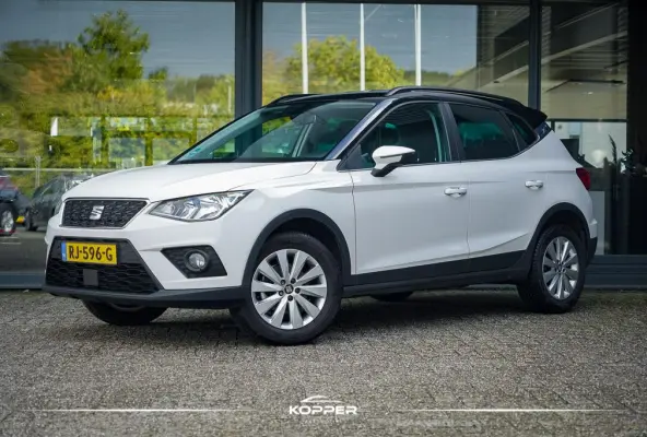 1.0 TSI Style Launch Edition / Upgrade Comfort / Carplay / NL Auto / Getint Glas / DAB+