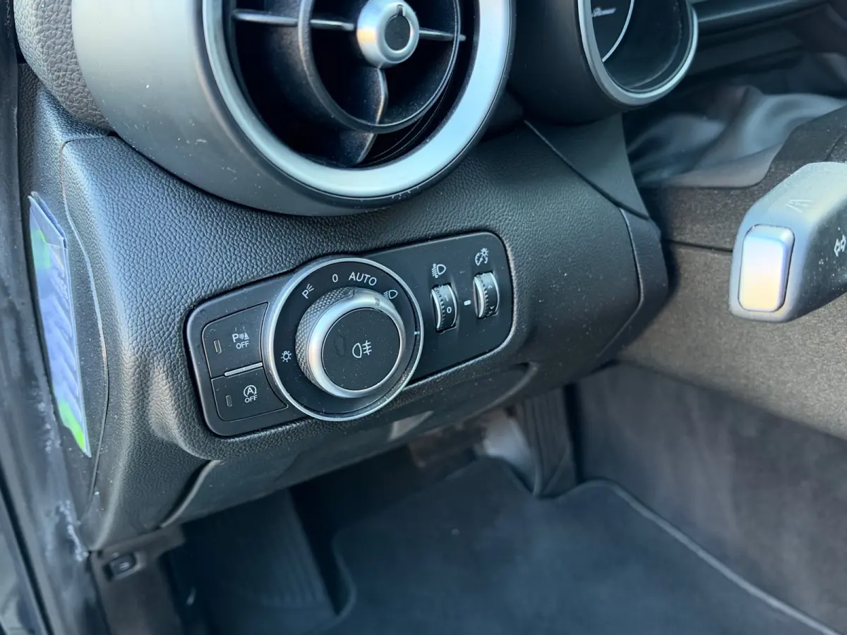 2.0T Super | Leder | Pano | Camera | Stoel en stuurverwarming | Volledig onderhouden