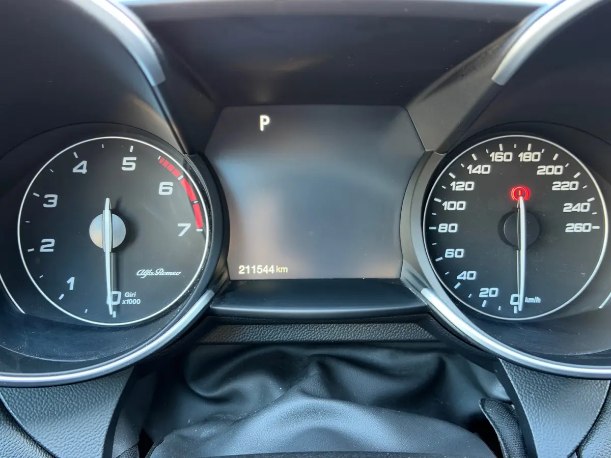 2.0T Super | Leder | Pano | Camera | Stoel en stuurverwarming | Volledig onderhouden