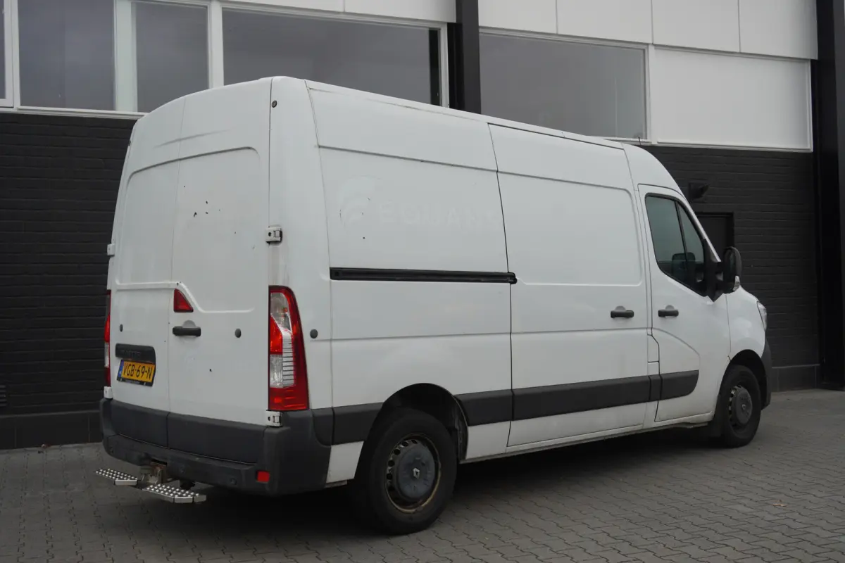 2.3 dCi 135PK L2H2 EURO 6 - Airco - Navi - Cruise - €15.950,- Excl.