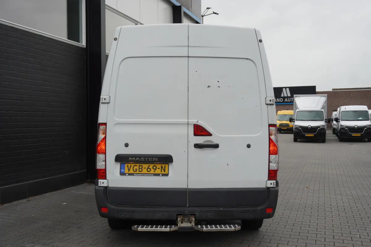 2.3 dCi 135PK L2H2 EURO 6 - Airco - Navi - Cruise - €15.950,- Excl.