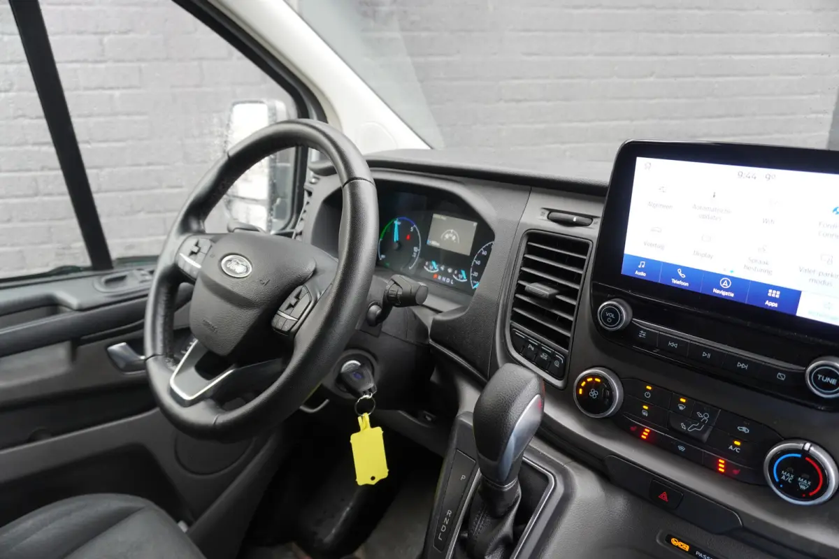 1.0 EcoBoost Hybride Benzine Automaat EURO 6 - Airco - Navi - Cruise - €20.950,- Excl.