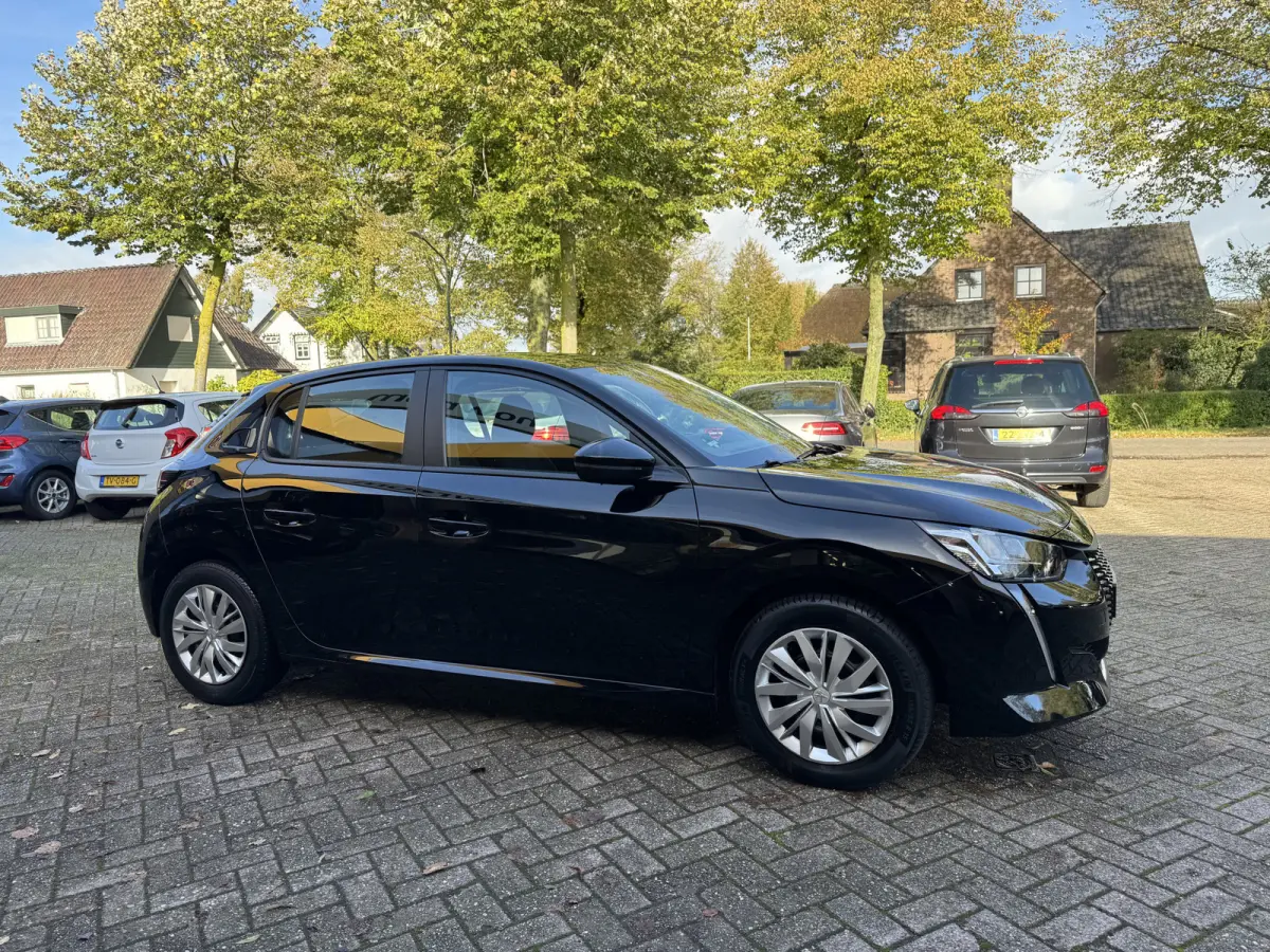 1.2 PureTech Active Airco Navi Carplay