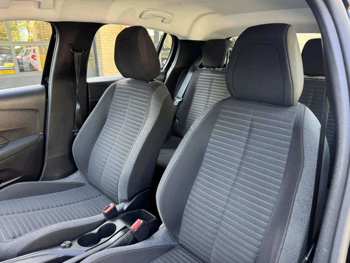 1.2 PureTech Active Airco Navi Carplay